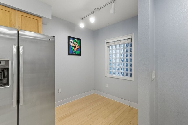 Building Photo - 1585 Brunswig Ln