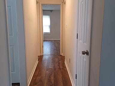 Building Photo - 1348 Brandon Square