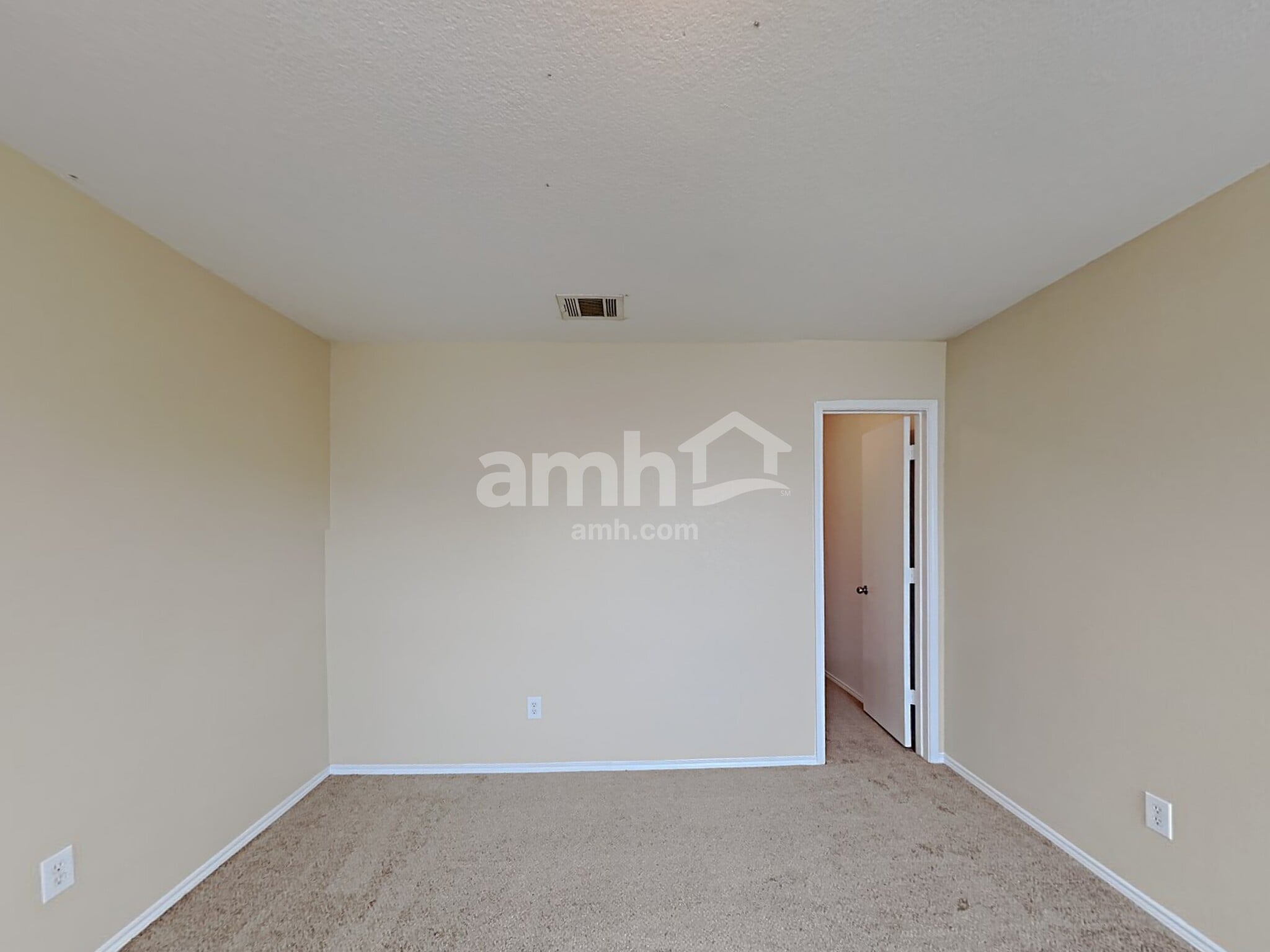 Building Photo - 7152 Little Mohican Dr