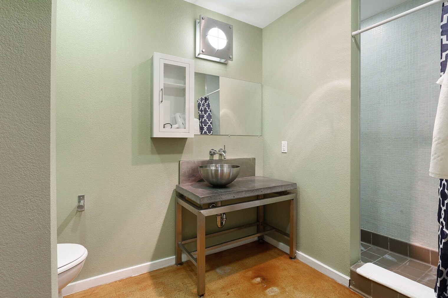 Building Photo - 1041 Constance St