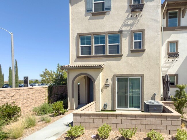 Building Photo - ~ UNIQUE FIND ~ New Construction SOLAR Hom...