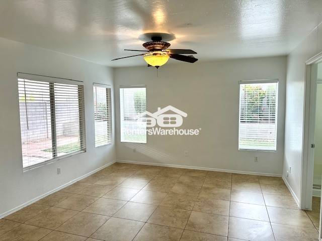 Building Photo - Charming 4BD/2BA Home for Rent in Goodyear