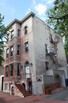 Building Photo - 1313 Potomac St NW