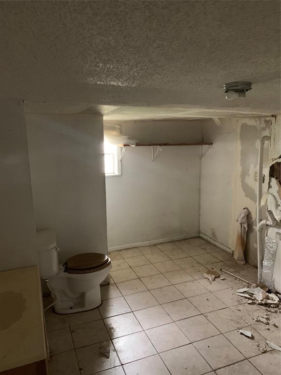 Building Photo - 4909 Higgins St