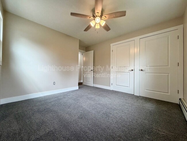 Building Photo - 2633 Woodward Ave SW