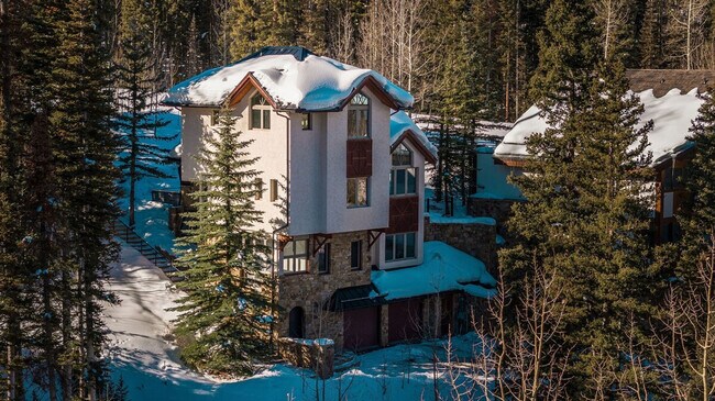 Building Photo - 116 Winterleaf Dr