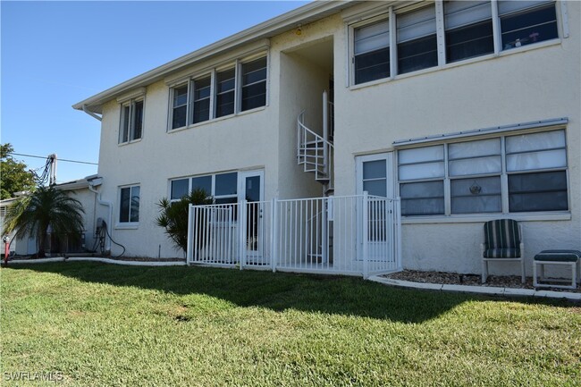 Building Photo - 1700 Bikini Ct