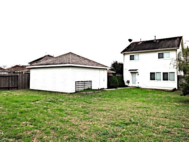 Building Photo - 7507 Pheasant Grove Dr