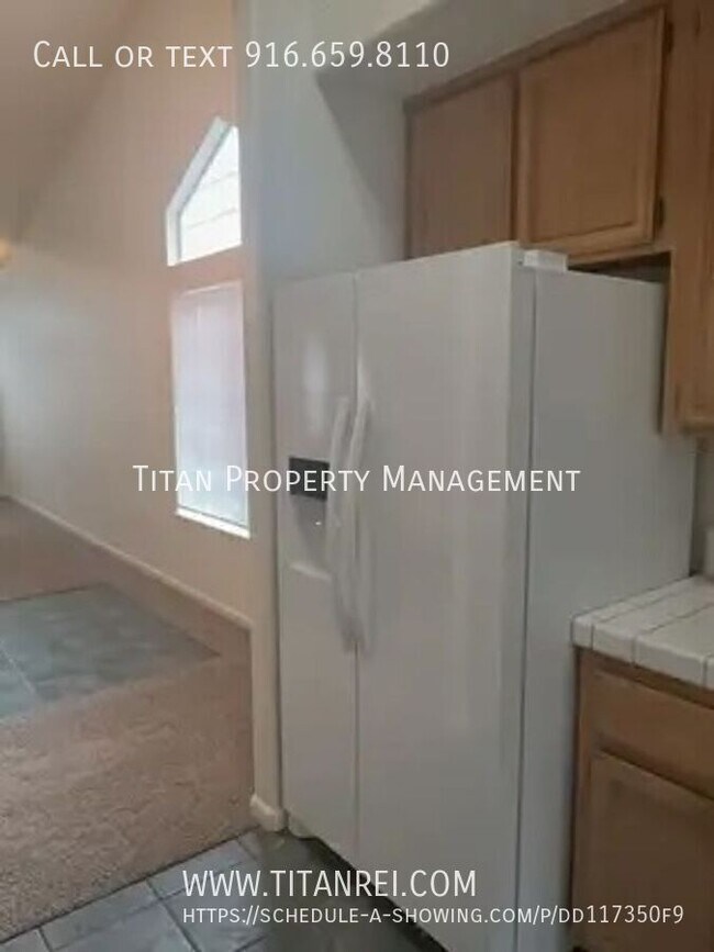 Building Photo - 8652 Meandering Way