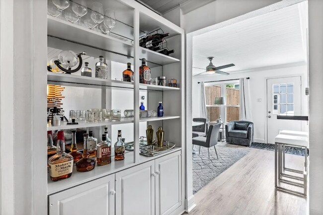 Building Photo - 13340 Kit Ln