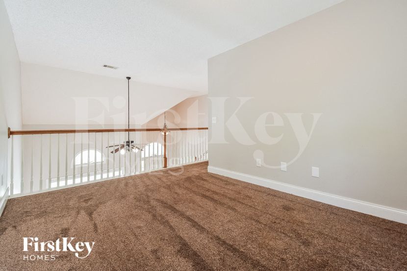 Building Photo - 161 Garrison Ct