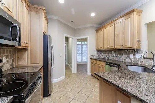 Building Photo - 253 Chuckwood Rd