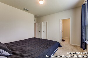 Building Photo - 13923 Knob Crk