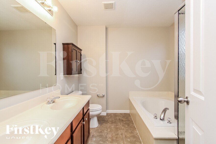 Building Photo - 1303 Windswept Dr