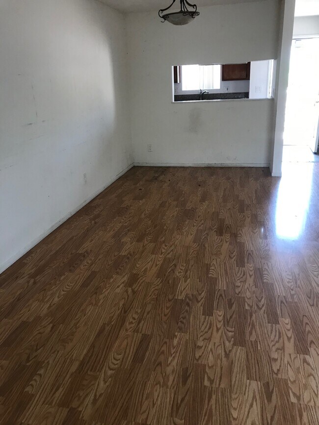 Building Photo - 14249 Friar St