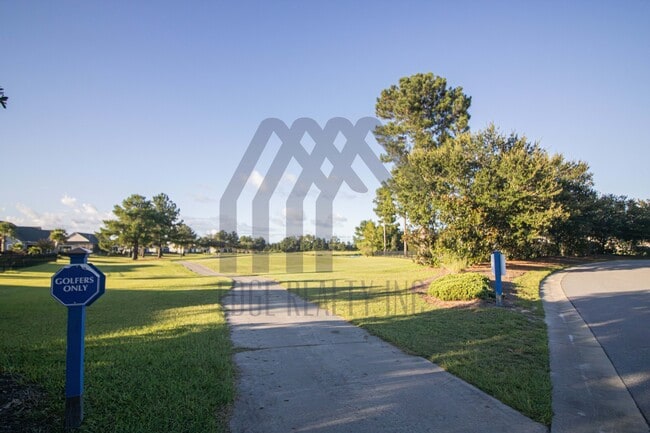 Building Photo - 140 River Birch Ln