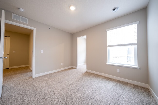 Building Photo - 13720 Kaylemore Trl