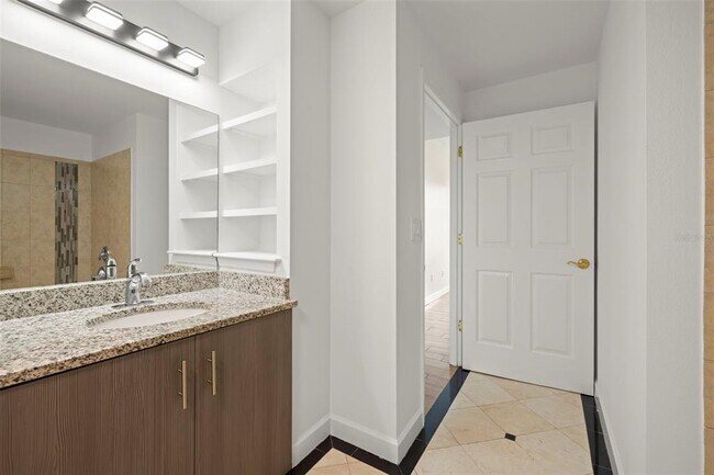 Building Photo - 345 Bayshore Blvd