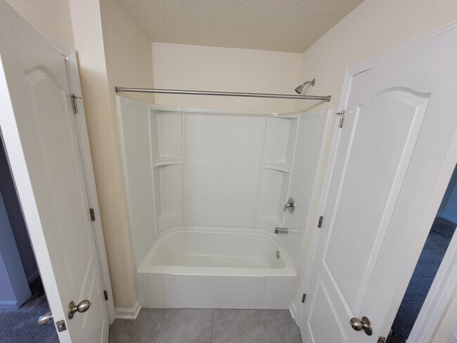 Building Photo - 7635 Legacy Trl