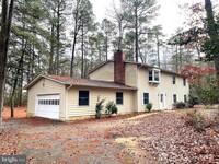 Building Photo - 23018 Pine Needle Ct