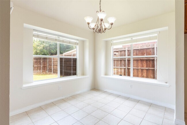 Building Photo - 11990 Cobblestone Dr
