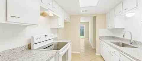 Building Photo - 3310 Crossman Dr