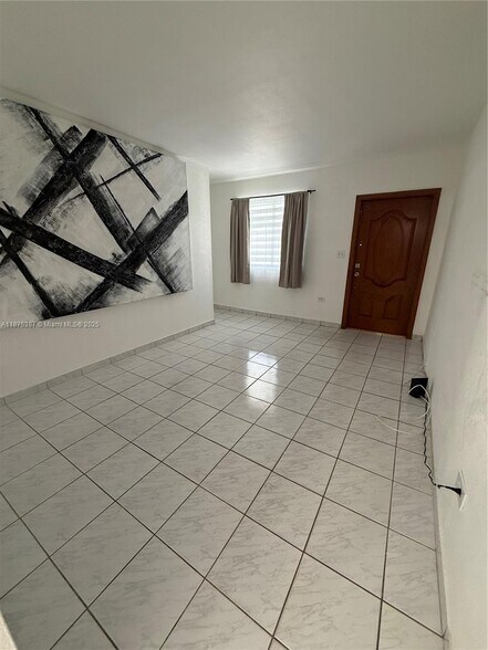 Building Photo - 2445 SW 90th Ave
