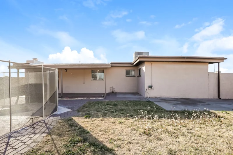 Building Photo - 3011 N 86th Ave