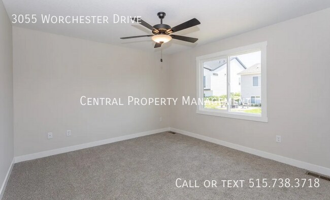 Building Photo - 3055 Worchester Dr