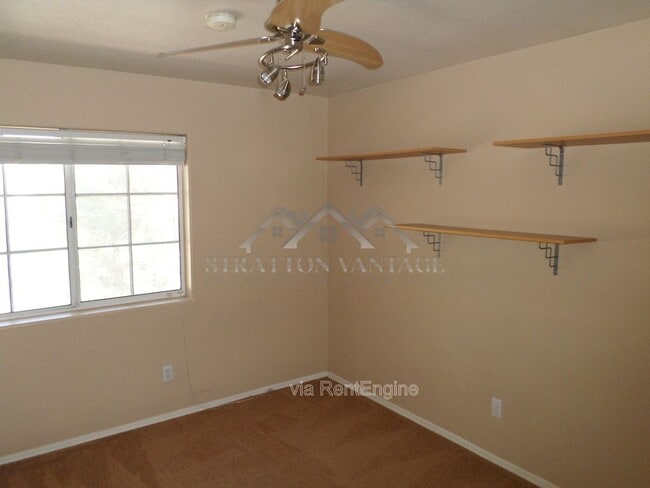 Building Photo - 1641 W Orchid Ln