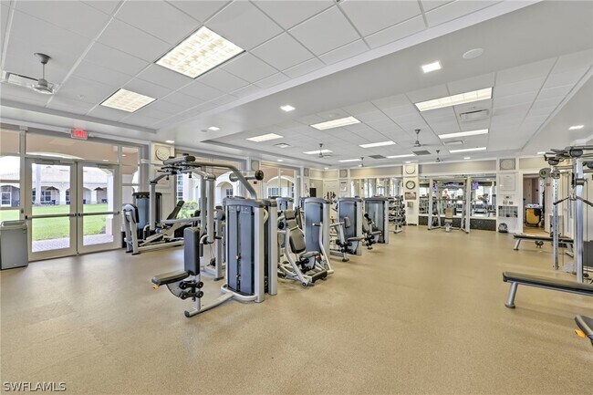 Building Photo - 7681 Sicilia Ct