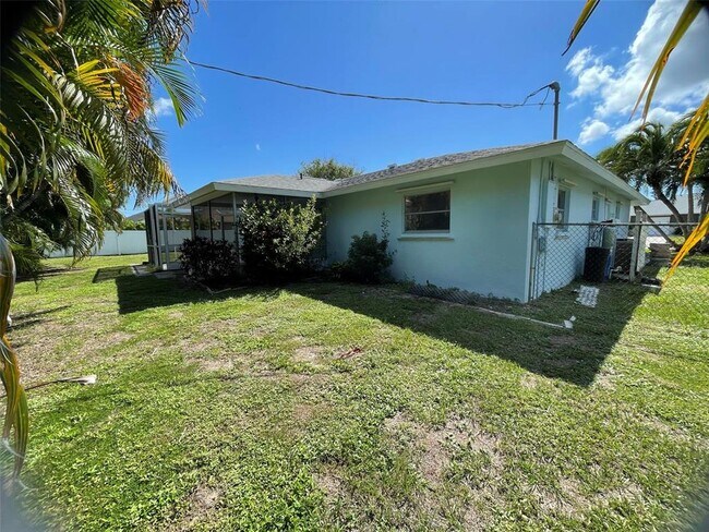 Building Photo - 434 Marlin Rd