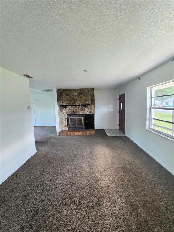 Building Photo - 5701 SE 4th St