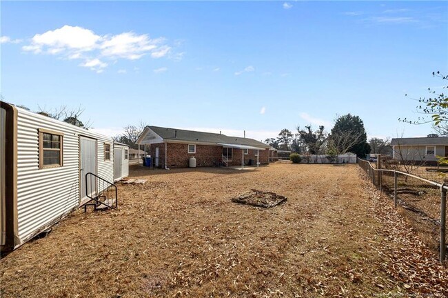 Building Photo - 5419 Laramie Ct