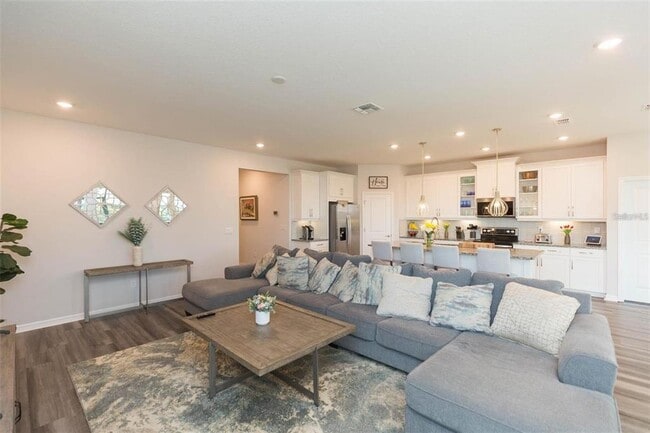 Building Photo - 34338 Wynthorne Pl