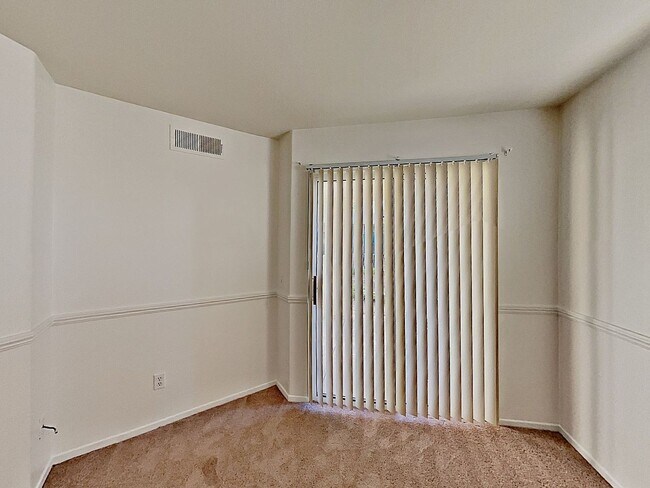 Building Photo - Beautiful 2BR/2BA Condo in Scripps Highlands with Private Patio & Garage