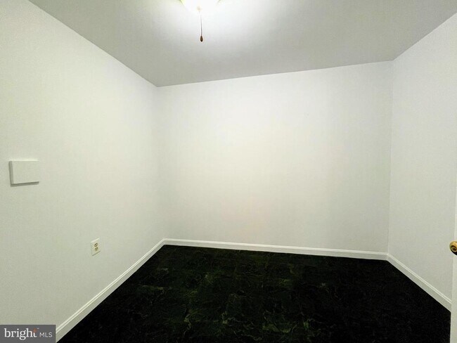 Building Photo - 11812 Great Owl Cir