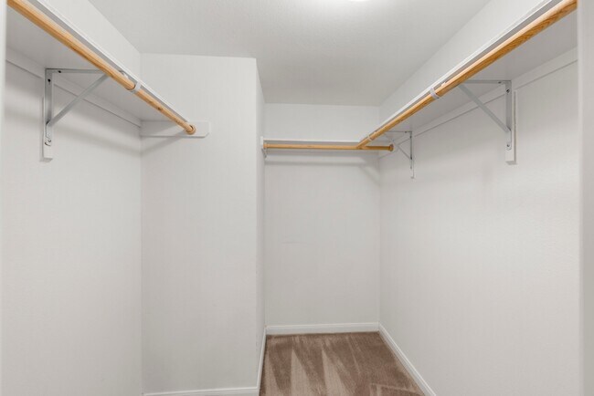 Building Photo - 2750 Holly Hall St