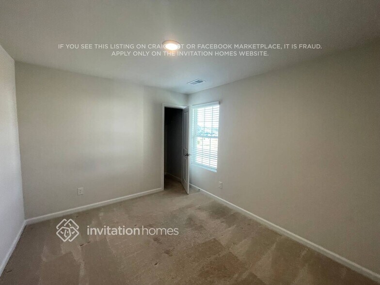 Building Photo - 2624 Turtle Point Rd