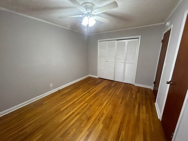 Building Photo - 1217 B Suber Street, Columbia, SC 29205