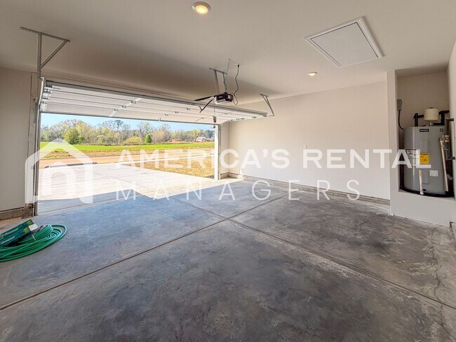 Building Photo - New Construction Home for Rent!