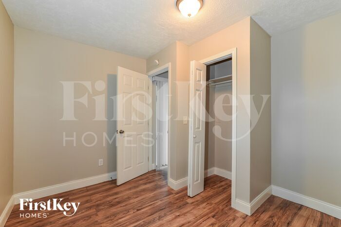 Building Photo - 561 Hibiscus Rd