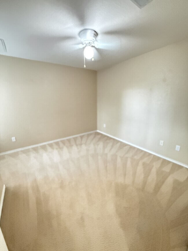 Building Photo - 3732 Riviera Grove
