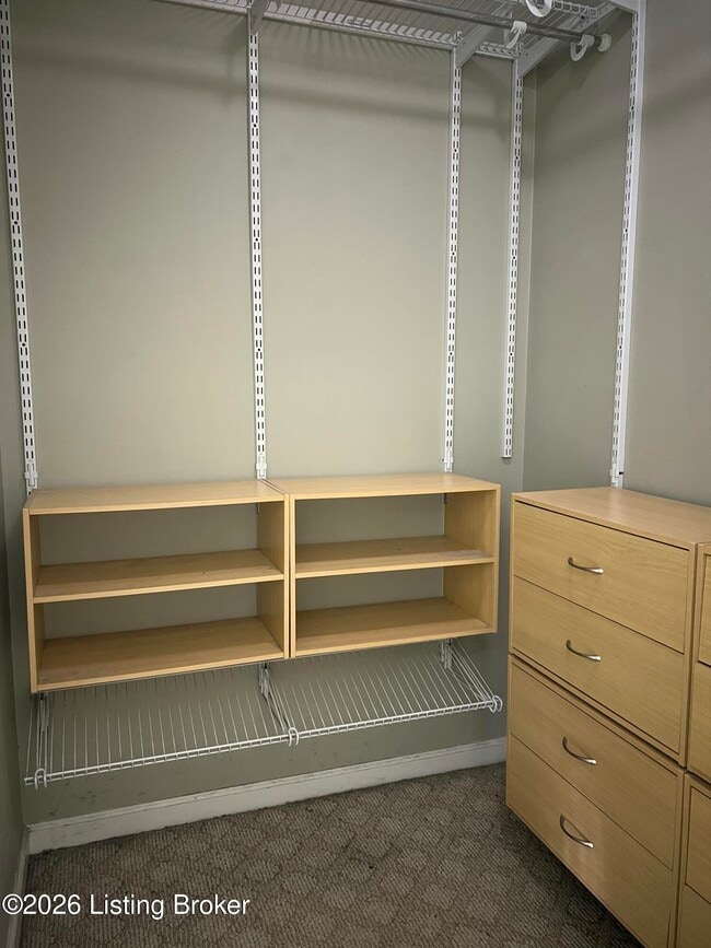 Building Photo - 154 Woodfield Cir