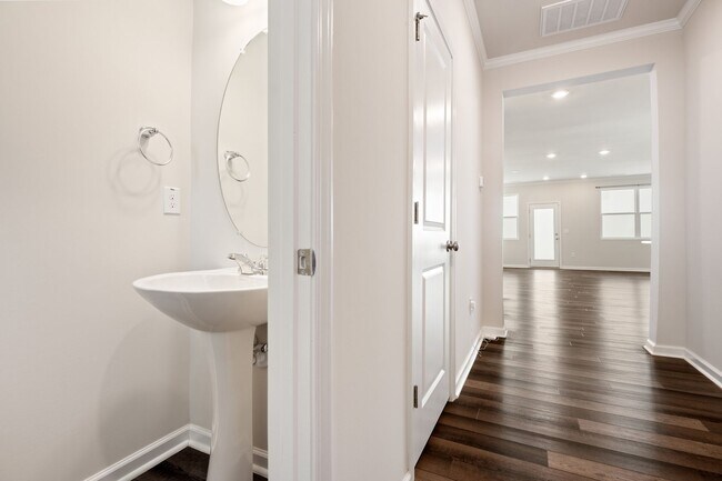 Building Photo - Live Near It All – Stylish Chatham Park Townhome with Amenities