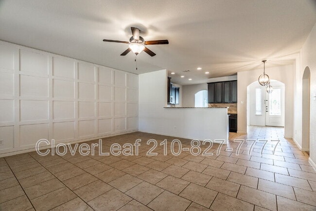 Building Photo - 8003 Oxbow Way