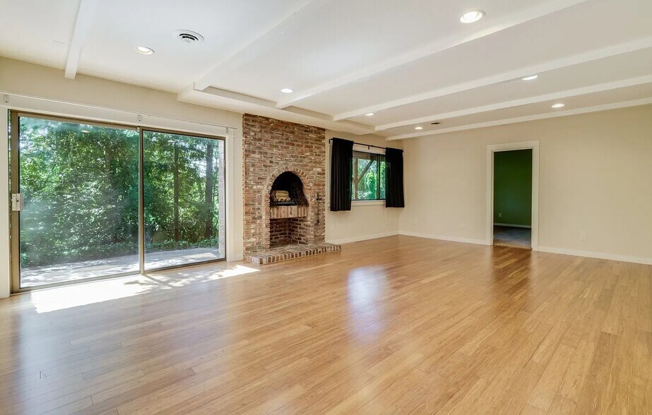 Building Photo - 6790 SW Raleighview Ct
