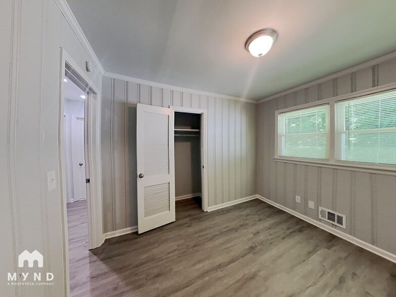 Building Photo - 2625 Harmony Way