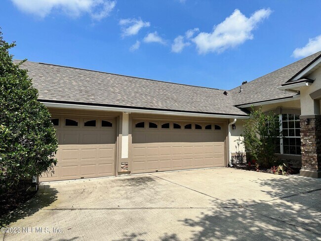 Building Photo - 1439 Barrington Cir