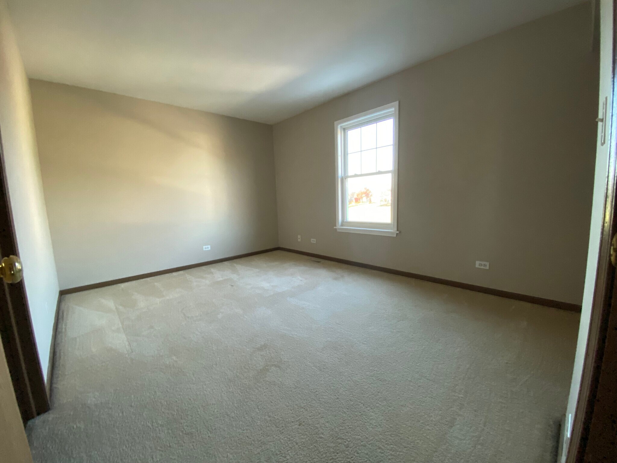 2nd bedroom - 514 Heritage Dr